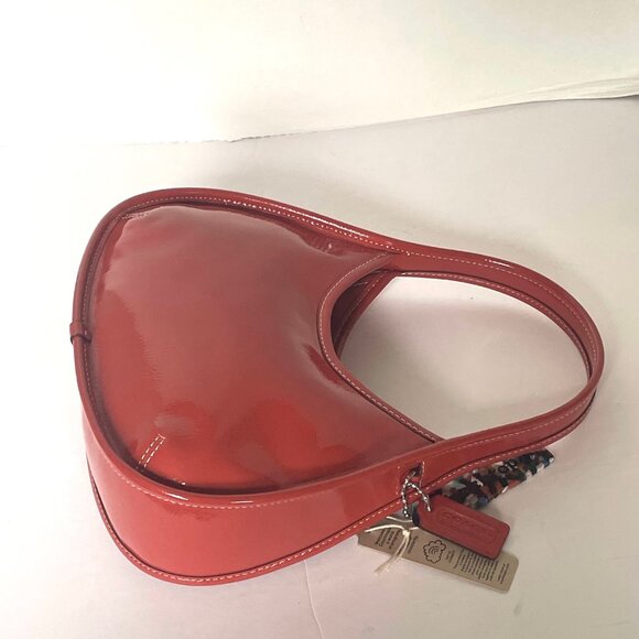 Elegant Burnt Sienna Coach Shoulder Bag - Picture 9 of 12